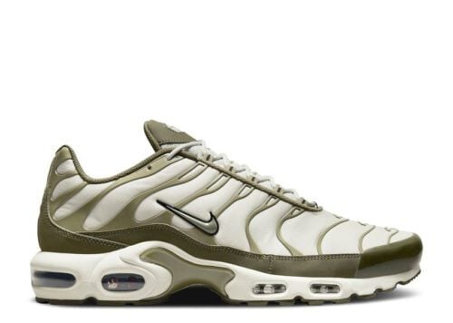 Nike-Air-Max-Plus-Light-Bone-Neutral-Olive-1.jpg